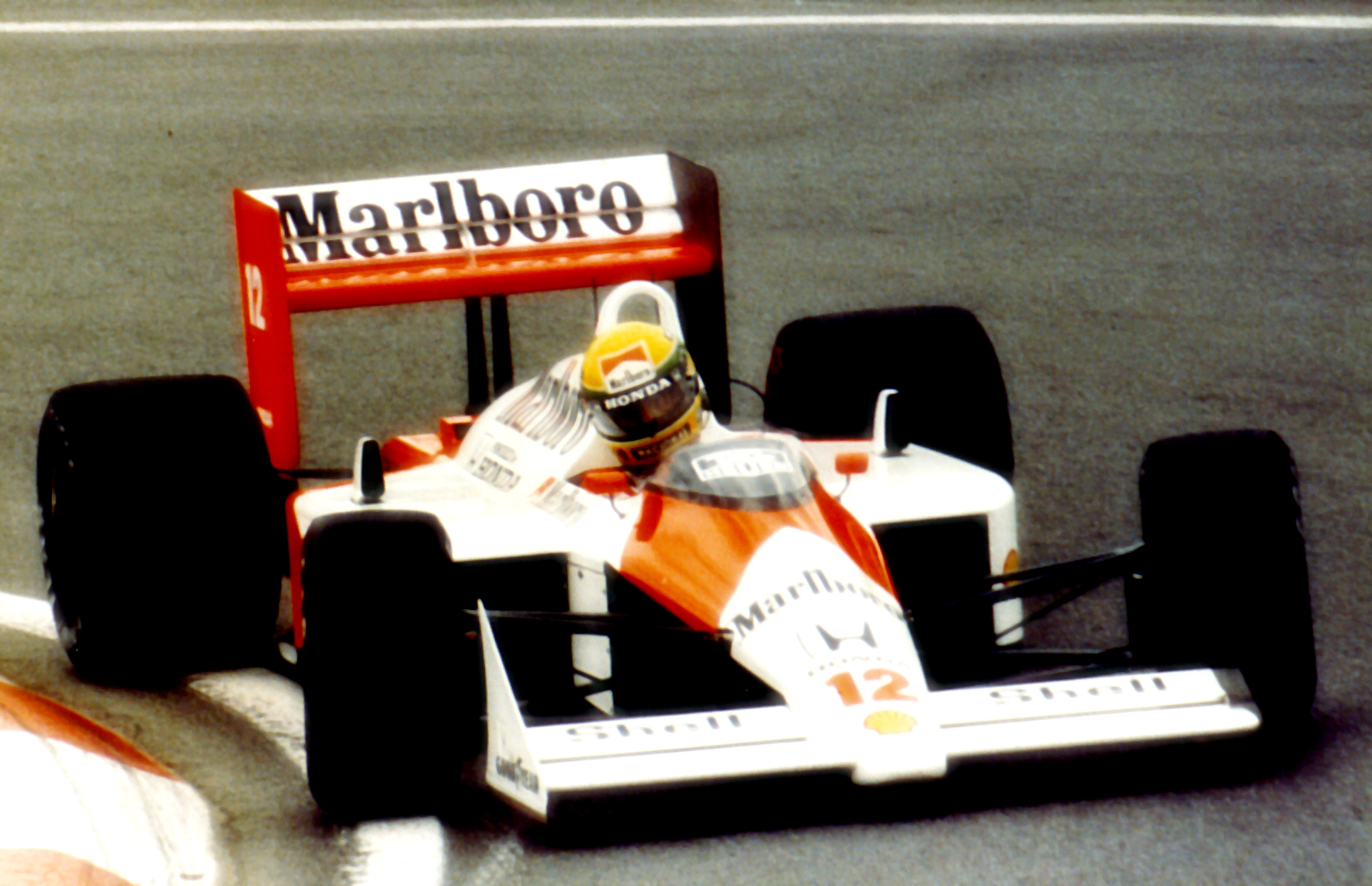 mclaren-1988-senna-canada.jpg